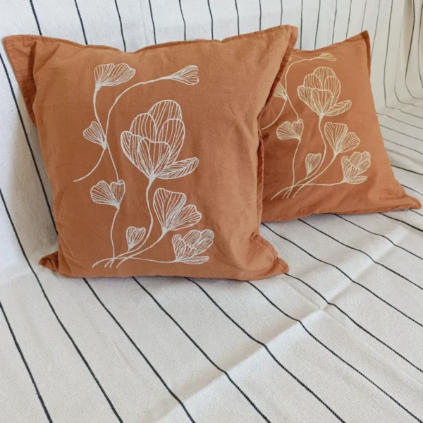 Funda de almohadón tusor 50x50 cm.