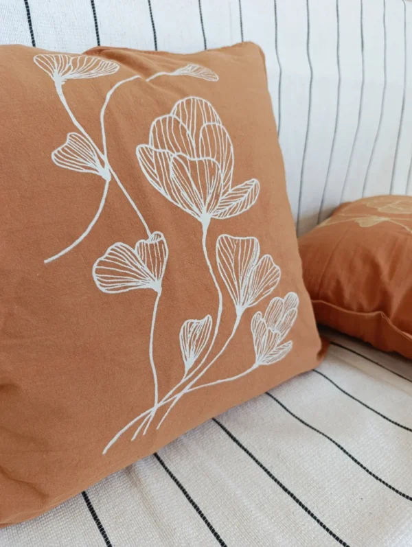 Funda de almohadón tusor 50x50 cm.