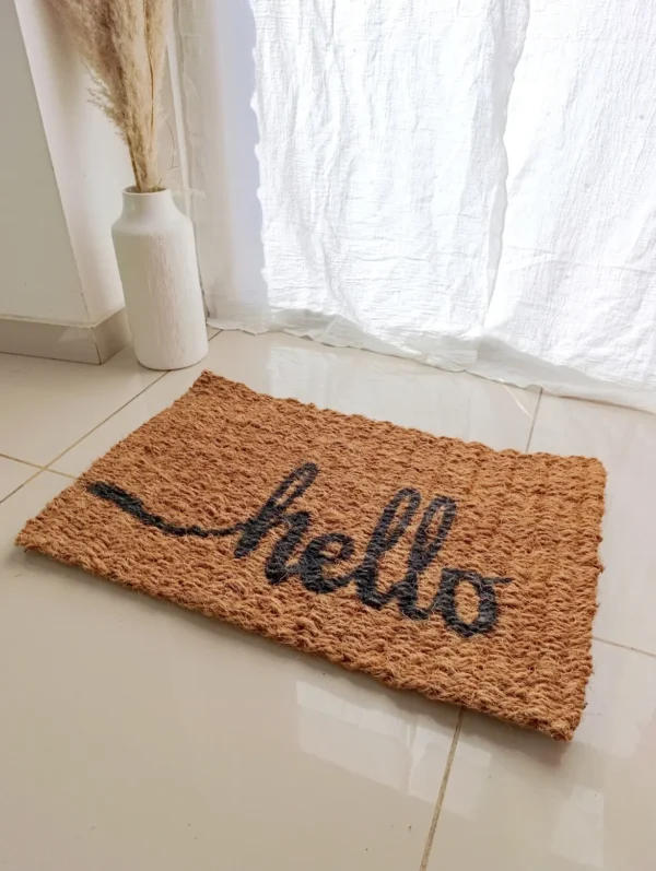 alfombra yute hello