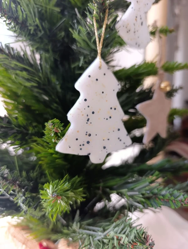 Adorno navideño de porcelana x3 unidades